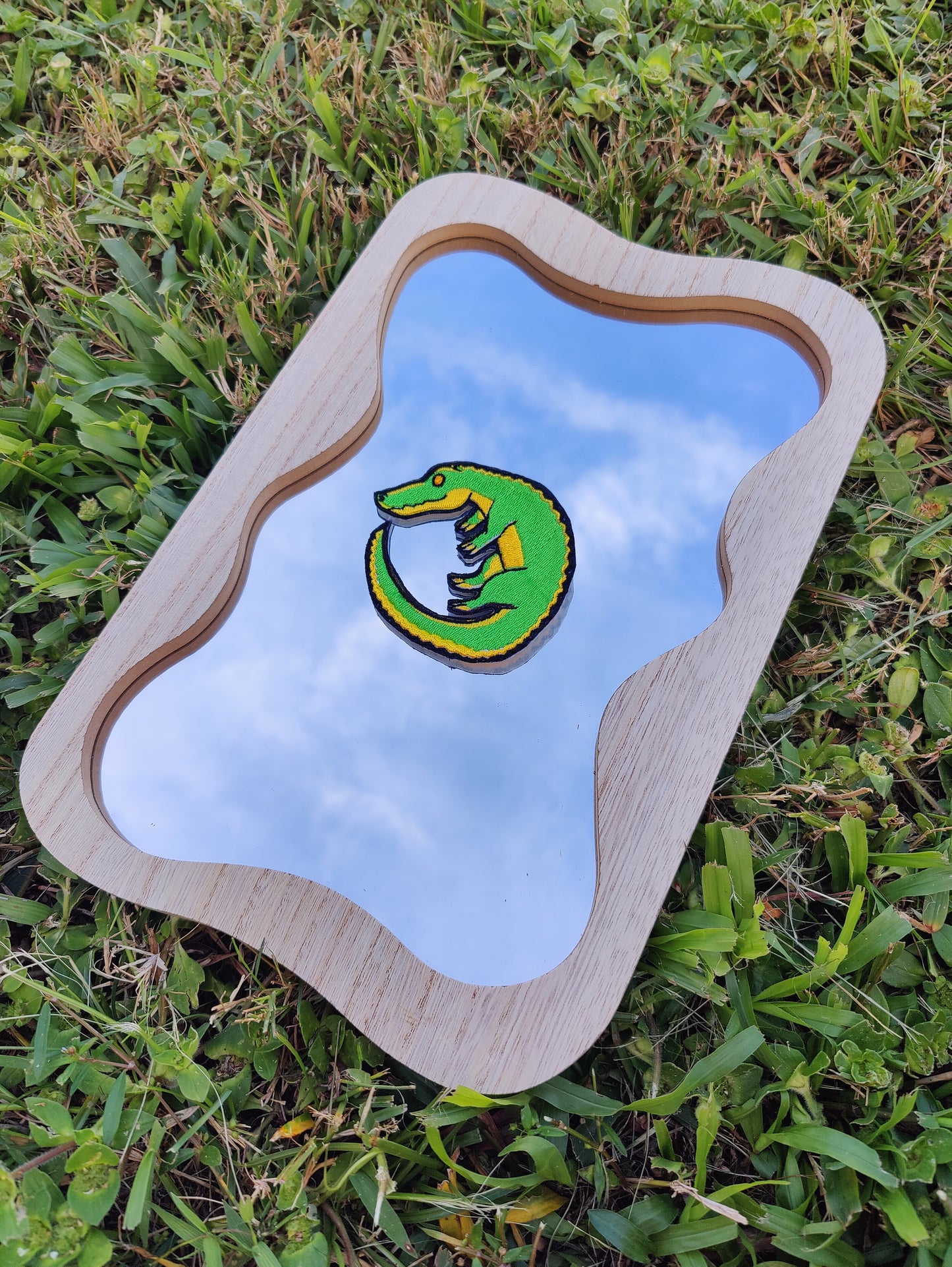 "Ouroboros" Alligator 4" Iron-on Patch