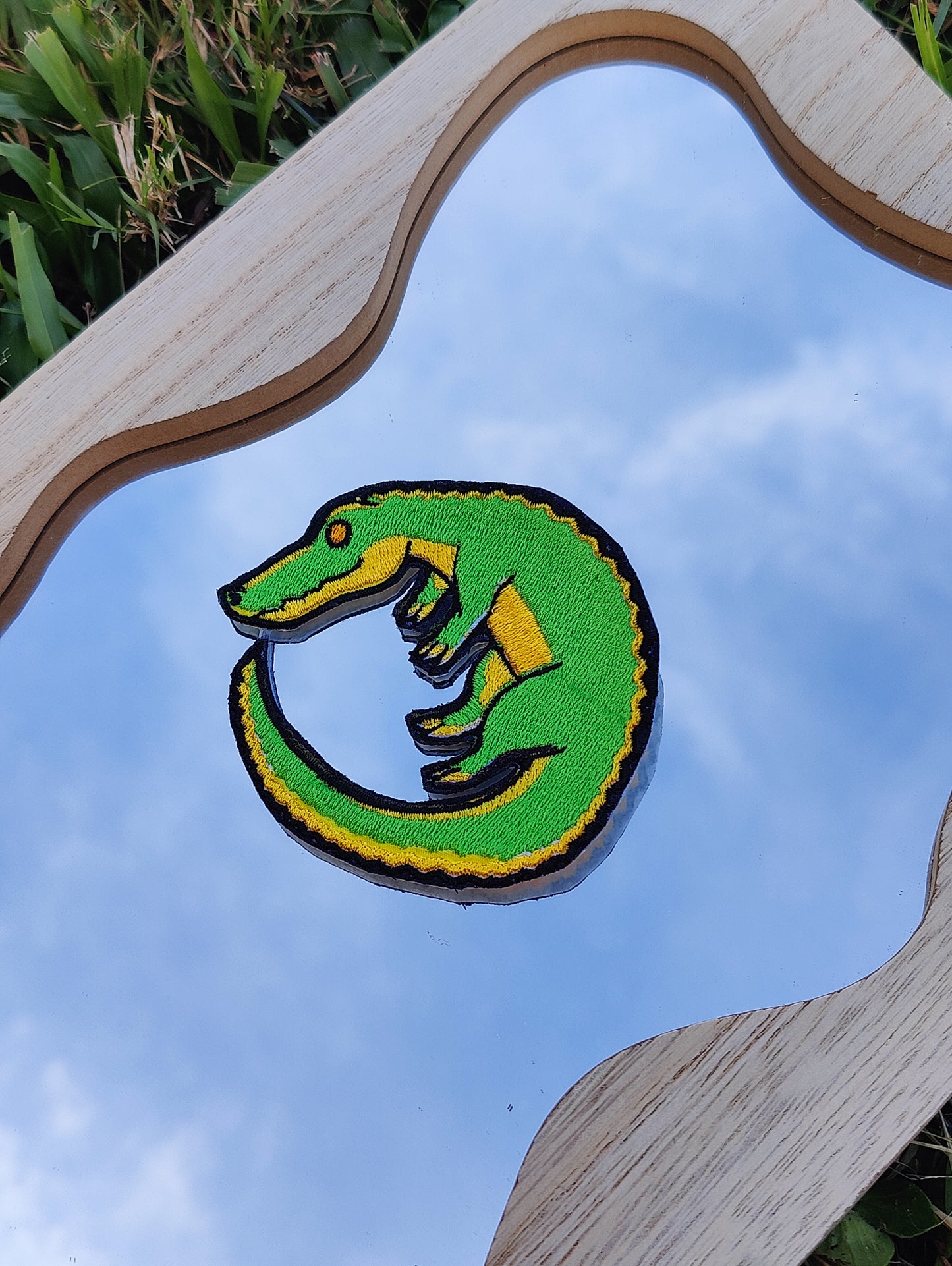"Ouroboros" Alligator 4" Iron-on Patch