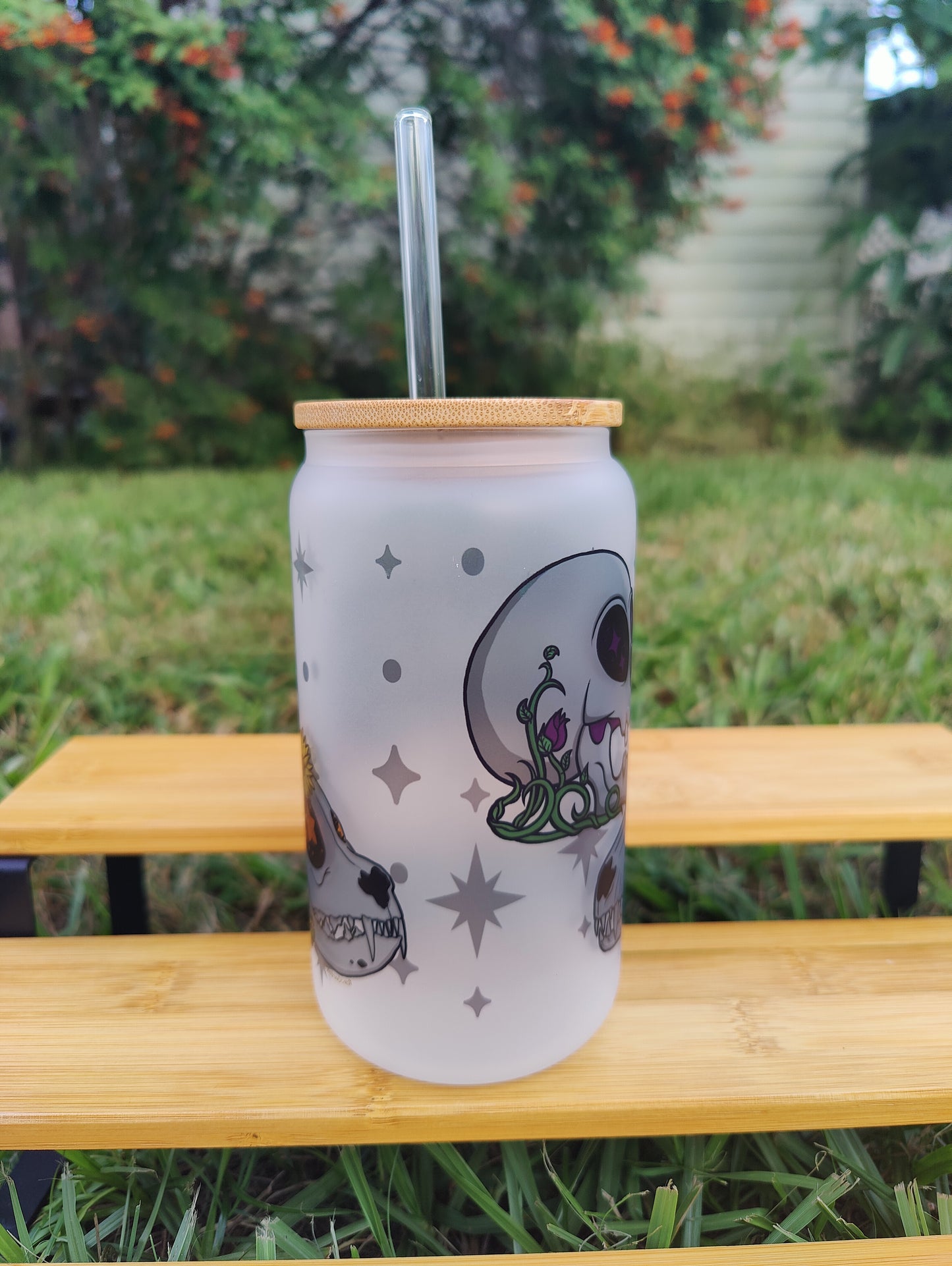 Nature Skulls Group 16oz Glass Can