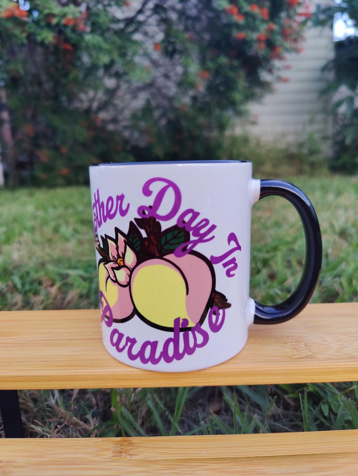 "Another Day In Paradise" Crested Gecko 11oz Coffee Mug