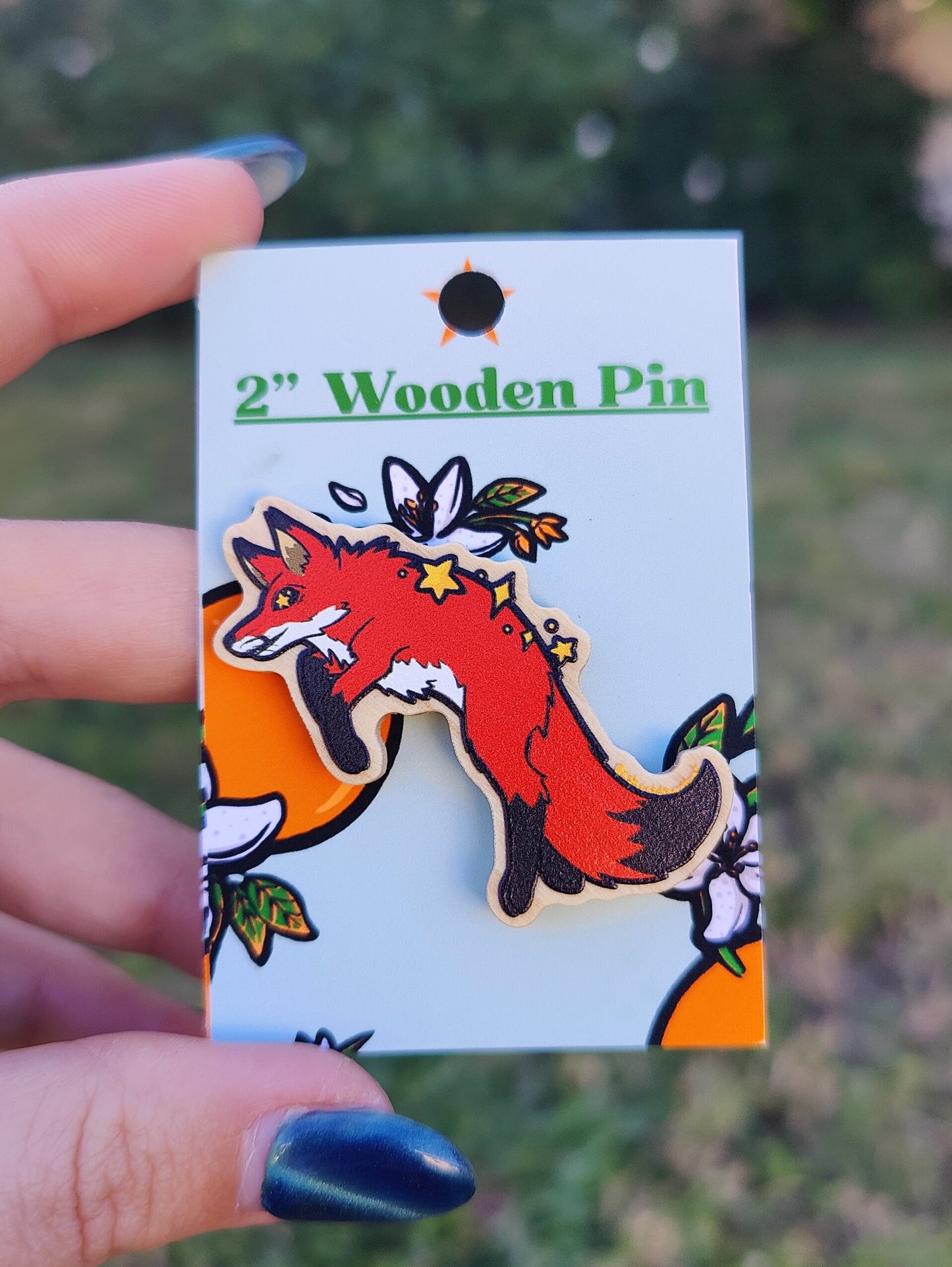 Red Fox 2" Wooden Pin