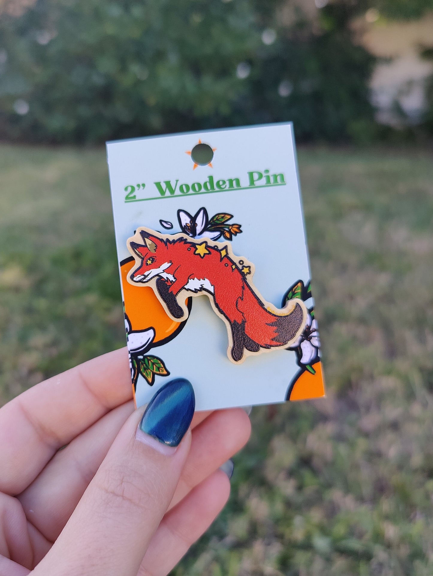 Red Fox 2" Wooden Pin