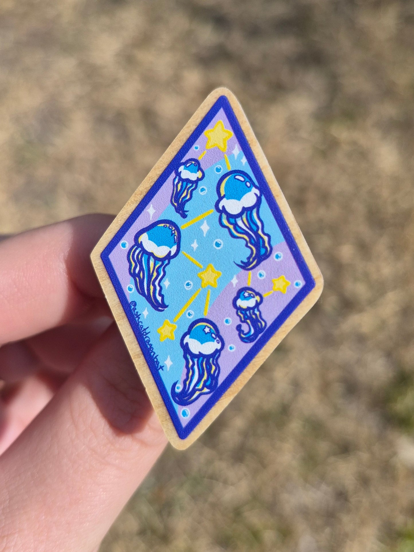 Jellyfish 2" Wooden Pin